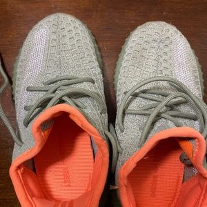 Toddler sneakers